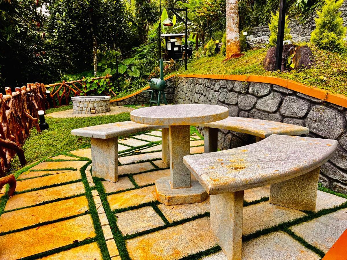 Blue Peaks Holiday Home Munnar Eksteriør bilde